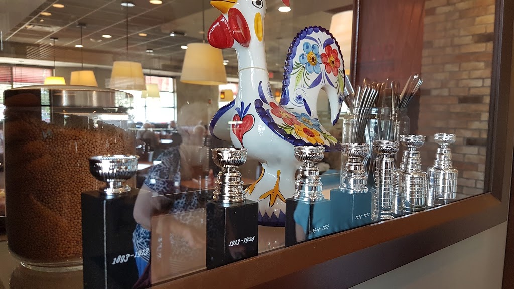 Swiss Chalet Rotisserie & Grill | 285 Geneva St, St. Catharines, ON L2N 2E9, Canada | Phone: (905) 934-5536