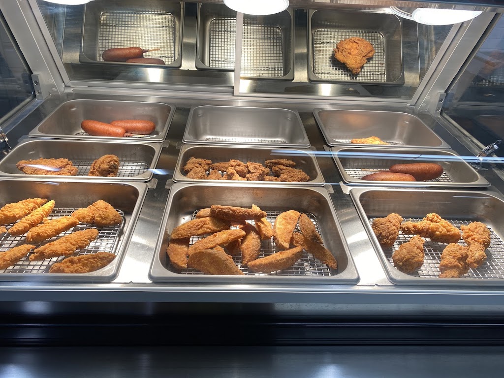 7-Eleven | 16204 21 Ave SW, Edmonton, AB T6W 1A4, Canada | Phone: (780) 901-0864