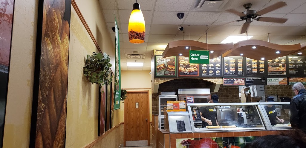 Subway | Woodside Square Mall, 1571 Sandhurst Cir, Scarborough, ON M1V 1V2, Canada | Phone: (647) 346-4845