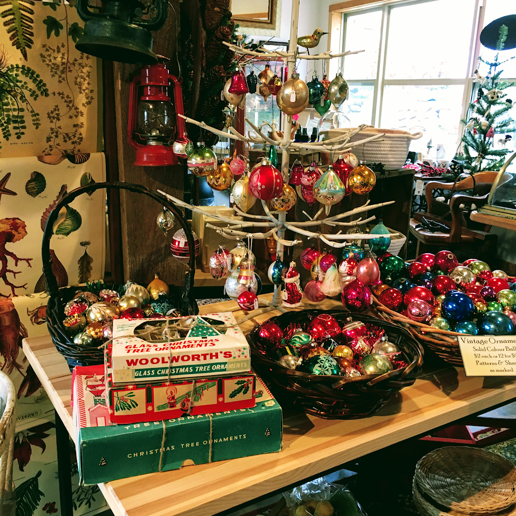 Brindle Boston Antiques & Giftware | 531 NS-325, Mahone Bay, NS B0J 2E0, Canada | Phone: (902) 527-7426