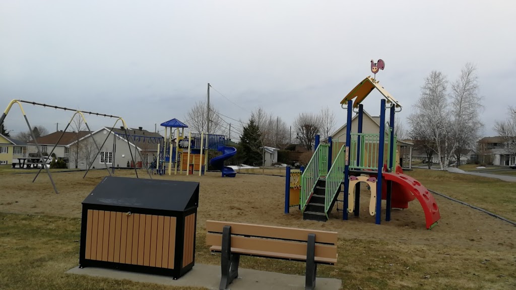 Parc Daniel-Bédard | Avenue Germain, Donnacona, QC G3M 1K9, Canada | Phone: (866) 280-0110