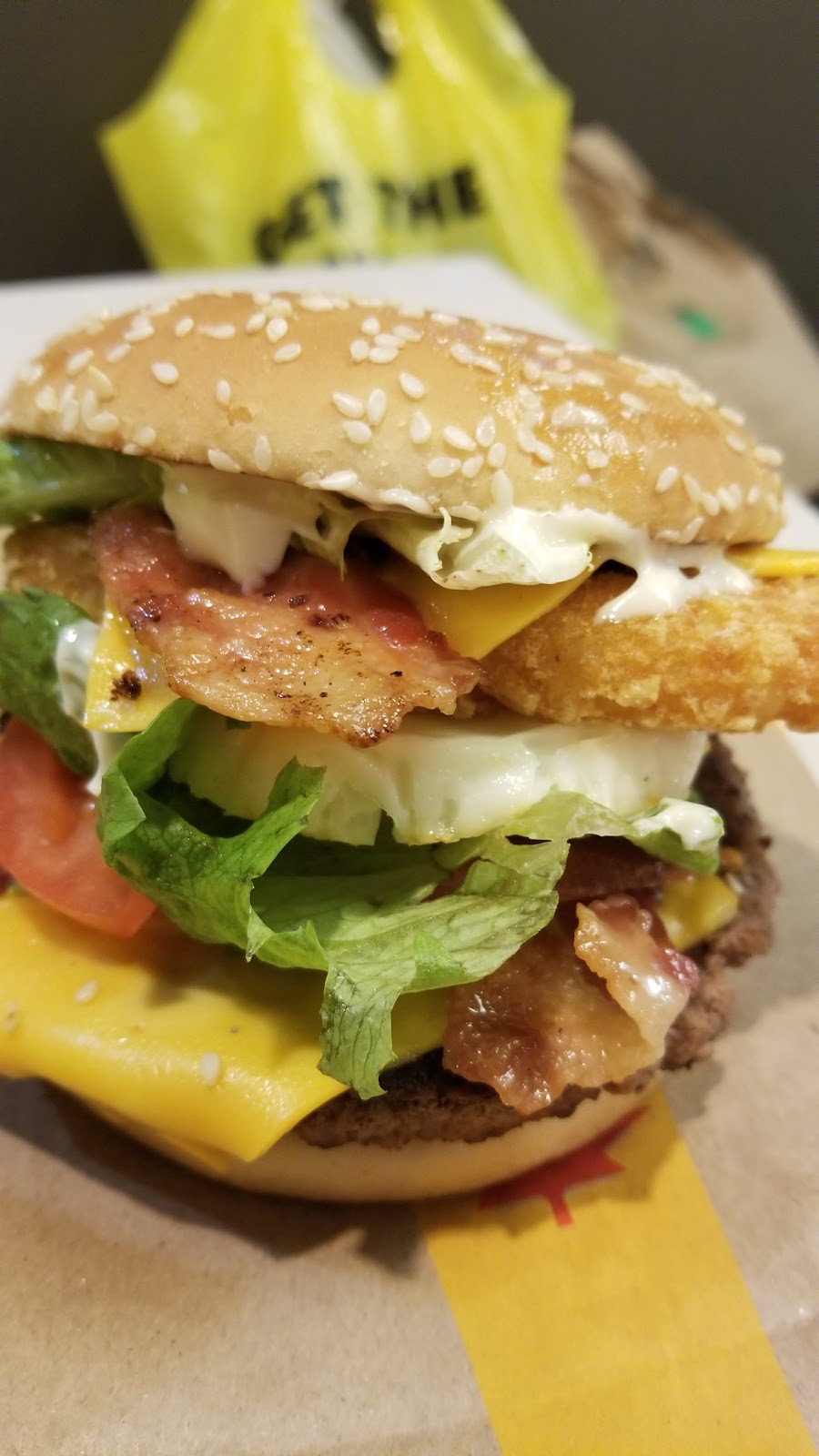 McDonalds | 885 Bloor St W, Toronto, ON M6G 1M4, Canada | Phone: (416) 588-6724