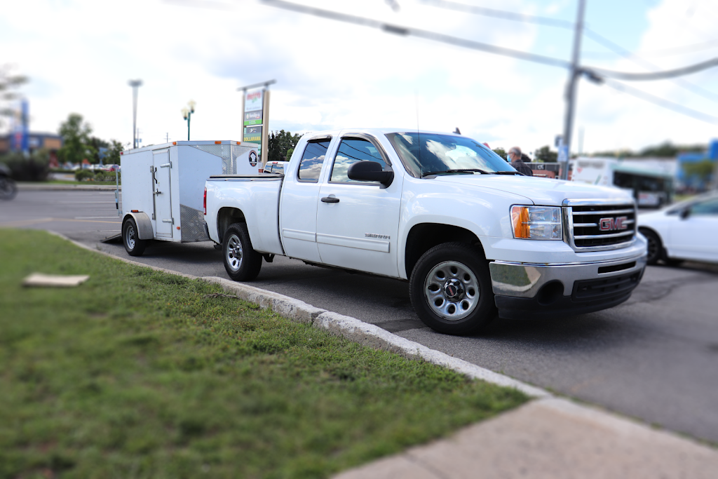 Transport Sébastien Pion | 242 Rue Saint Denis, Terrebonne, QC J6V 1B2, Canada | Phone: (438) 875-0755
