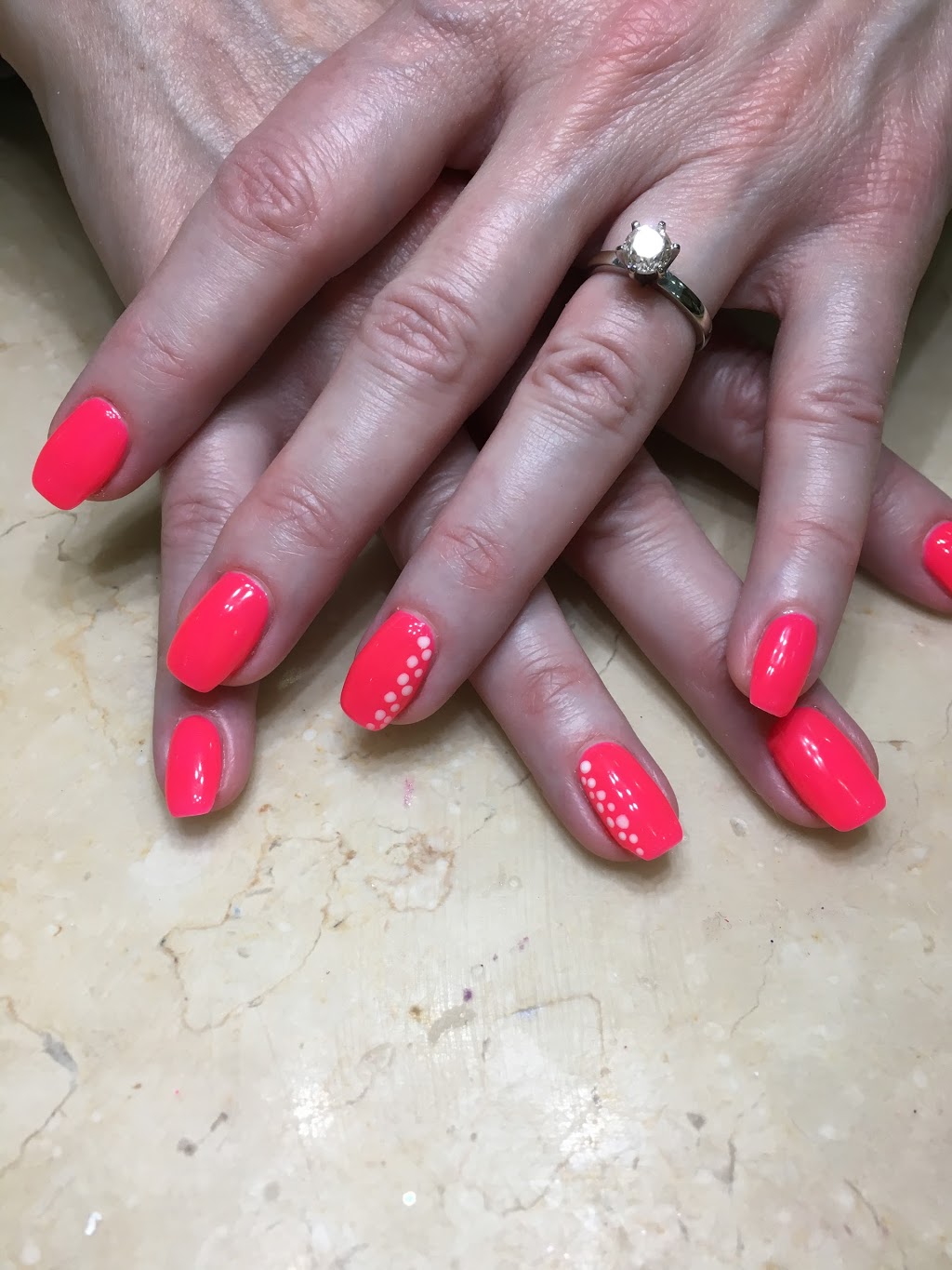 Art Nails & Spa | 2152 109 St NW, Edmonton, AB T6J 7C1, Canada | Phone: (780) 485-8872