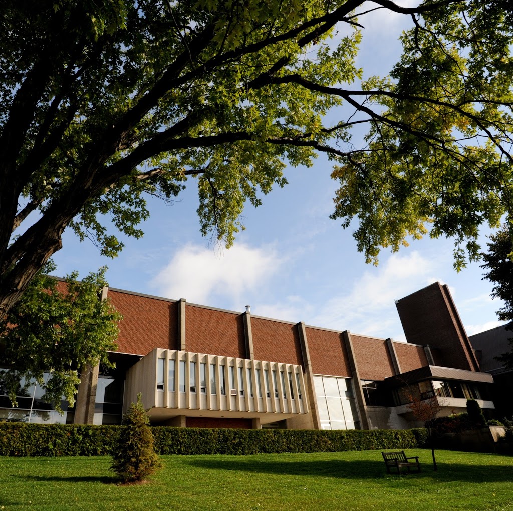 Ben F. Avery Physical Education Centre | 32 Athletic Bldg Rd, Sudbury, ON P3E 2C6, Canada | Phone: (705) 675-1151