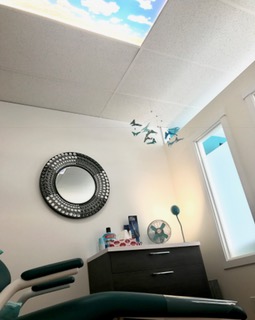 Razzle Dazzle Dental Hygiene Inc | 4527 Gertrude St, Port Alberni, BC V9Y 6J9, Canada | Phone: (778) 421-1111