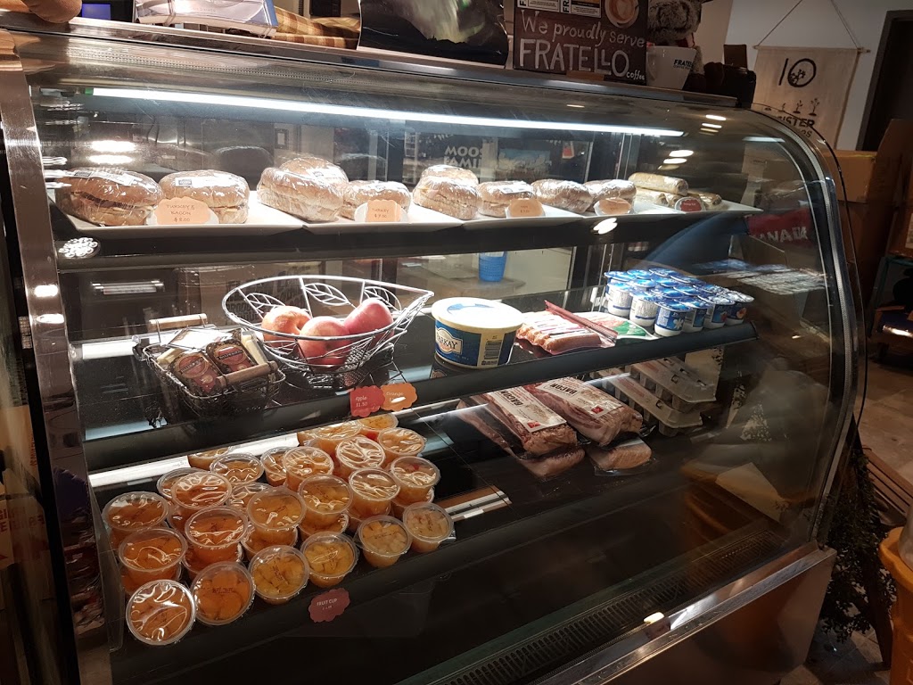Moose Family Kitchen | 1 Mt Sparrowhawk Crescent, Kananaskis, AB T0L 2H0, Canada | Phone: (403) 591-7979