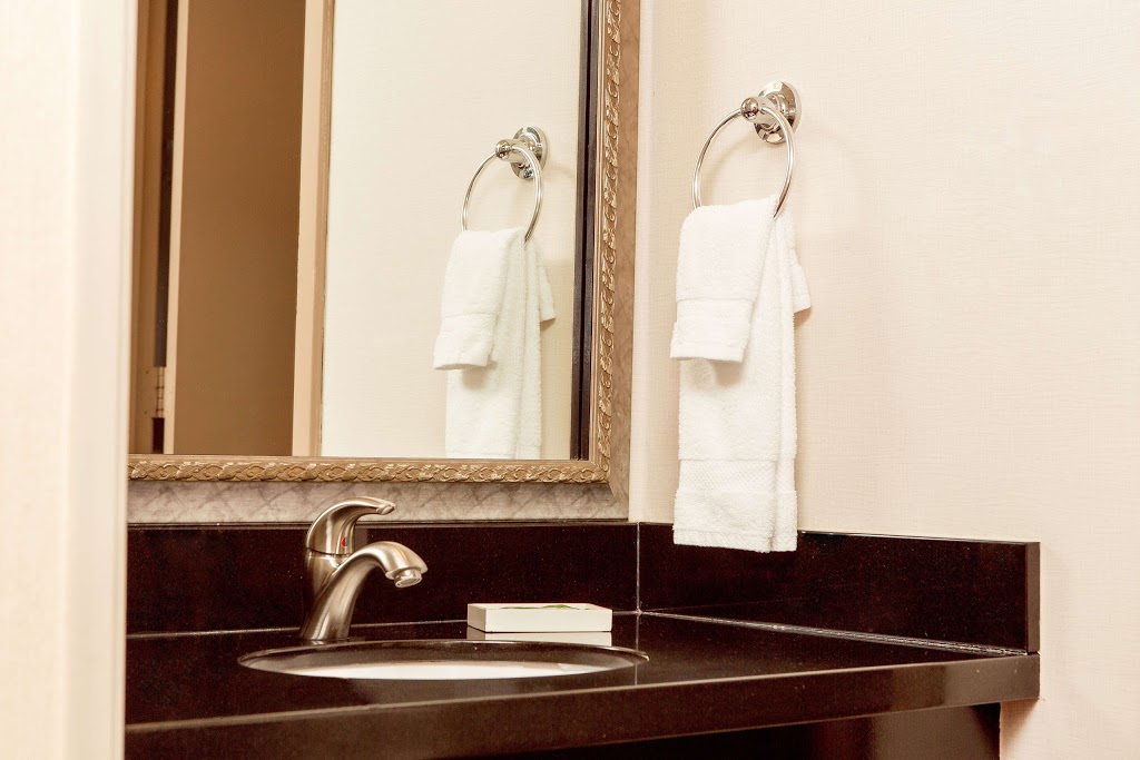 Coquitlam Inn Convention Centre | 319 North Rd, Coquitlam, BC V3K 3V8, Canada | Phone: (604) 931-9011