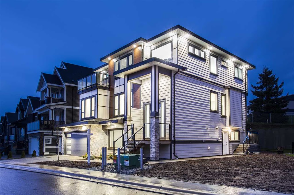 Francis Ali Real Estate | 15375 102a Ave, Surrey, BC V3R 7K1, Canada | Phone: (604) 240-8438