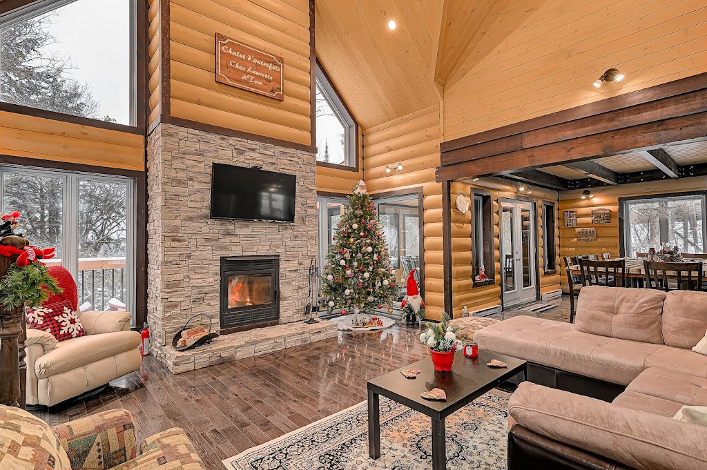 Chalet dautrefois chez Laurette & Tom inc | 1860 Av. A. Bertrand, Saint-Adolphe-dHoward, QC J0T 2B0, Canada | Phone: (514) 912-6754
