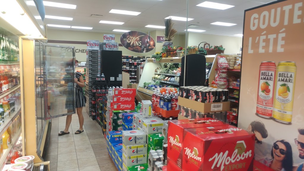Alimentation Larouche | 891 Rte des Fondateurs, Larouche, QC G0W 1Z0, Canada | Phone: (418) 695-2522