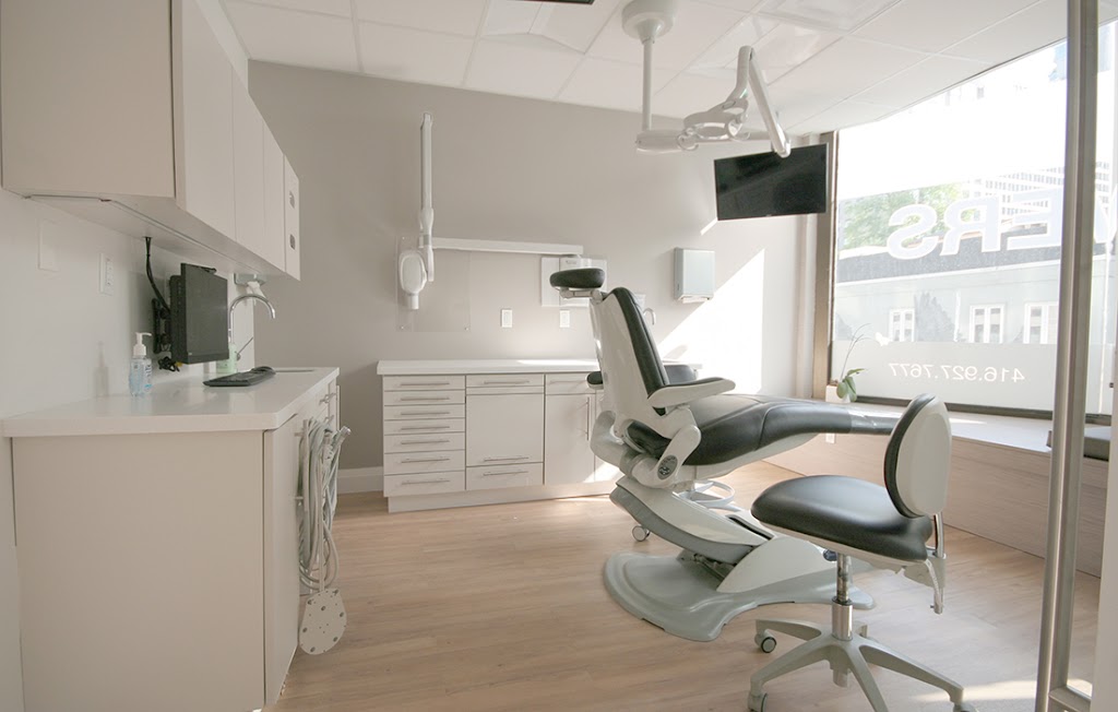 Oomph | 49 Fairlawn Ct, Ancaster, ON L9G 3S6, Canada | Phone: (905) 304-1144