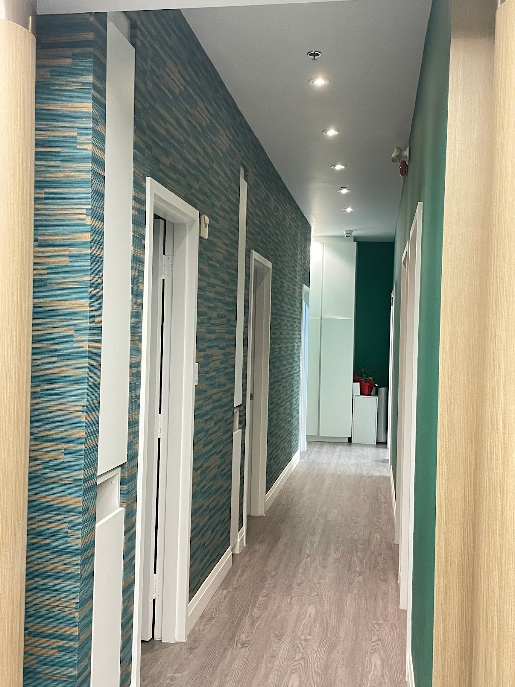 Season Wellness Spa 枫韵养生馆 | 7010 Warden Ave. #11-12, Markham, ON L3R 5Y3, Canada | Phone: (647) 220-8766