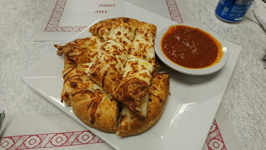 Royal Pizzeria | 5333 Boulevard Laurier, Terrebonne, QC J6X 4H7, Canada | Phone: (450) 477-7444