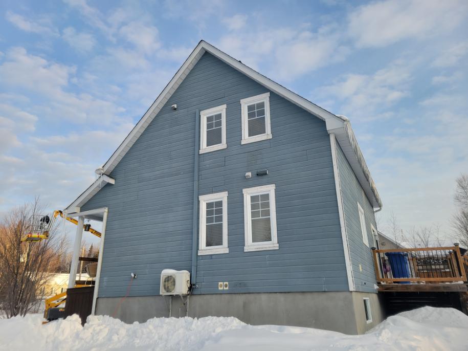 Aluminium St Antoine Inc | 270-B Bd Roland-Godard, Saint-Jérôme, QC J7Y 4P7, Canada | Phone: (450) 436-2038
