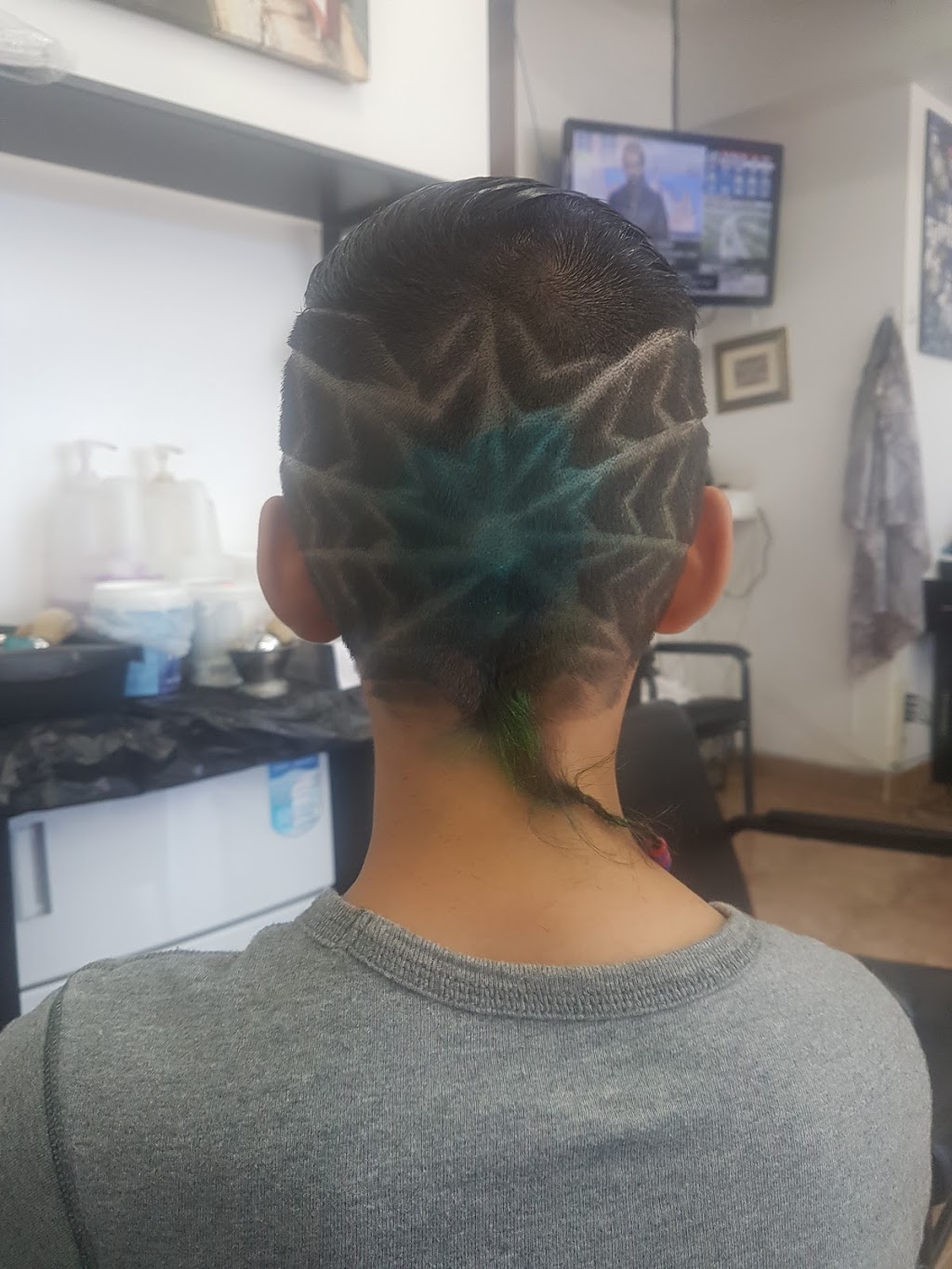 TIMEXX BARBER SHOP | 1266 Main St E, Milton, ON L9T, Canada | Phone: (905) 864-7318