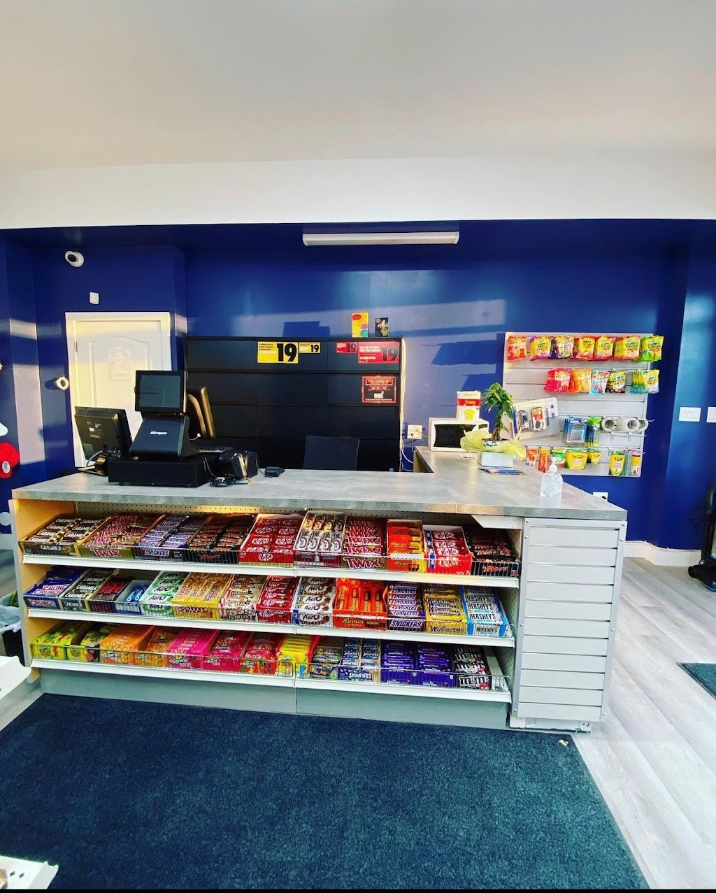 Cornell U&A Convenience | 11721 Tenth Line, Markham, ON L4A 0R7, Canada | Phone: (416) 930-7824