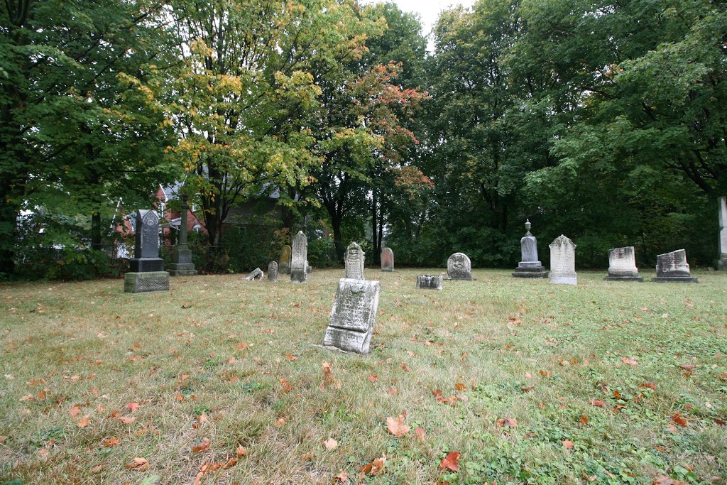 East Victoria Square United Cemetery | 10769 Woodbine Ave, Markham, ON L6C 1J3, Canada