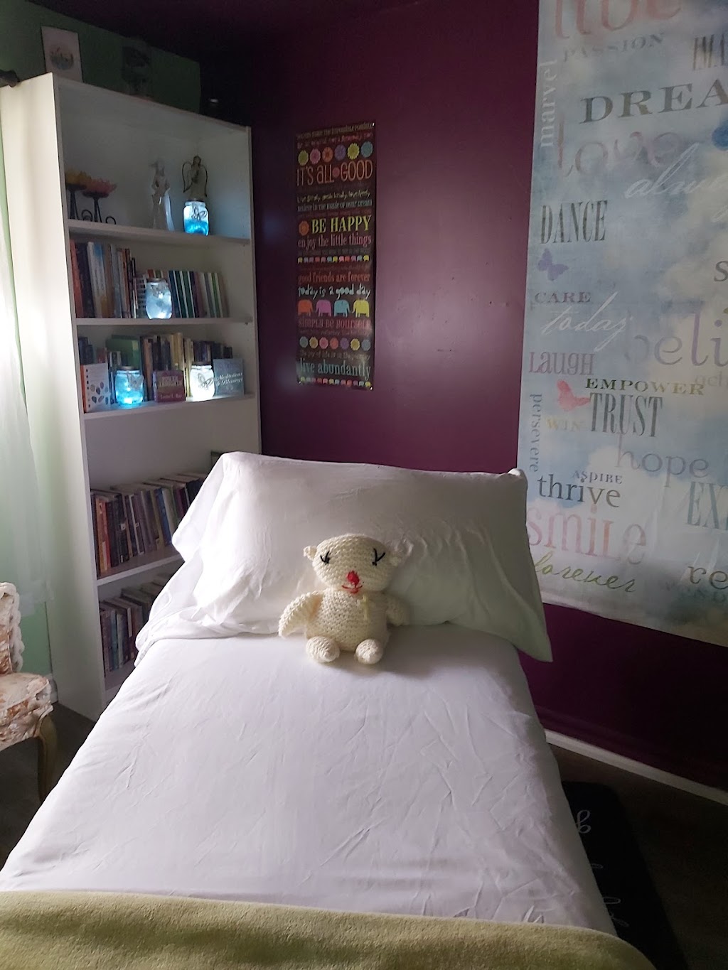 Zen Zone - Reiki Practitioner | 65 Garden Crescent, Paris, ON N3L 3V6, Canada | Phone: (226) 938-7998
