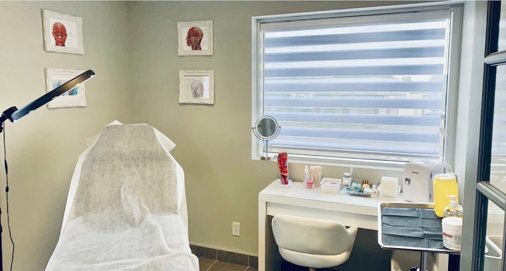 Clinique my face | 5551 Bd Laurier Suite 202, Terrebonne, QC J7M 1T7, Canada | Phone: (514) 980-6228