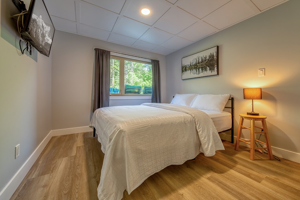 True Key Vacations Ltd. - Columbia Valley, BC | 10 Bighorn Blvd, Radium Hot Springs, BC V0A 1M0, Canada | Phone: (250) 347-2992