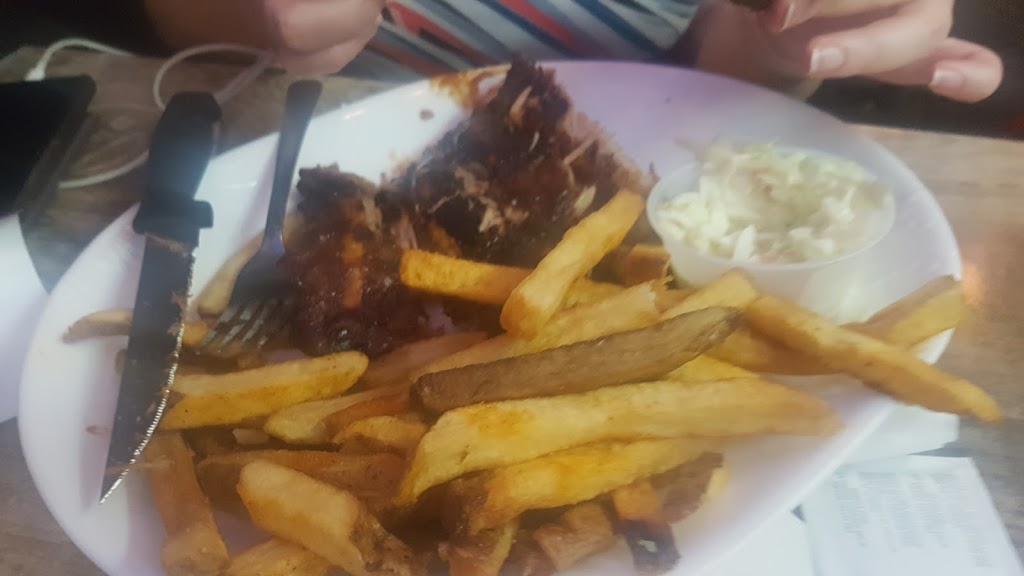 Timothys Pub | 344 Browns Line, Etobicoke, ON M8W 3T7, Canada | Phone: (416) 201-9515