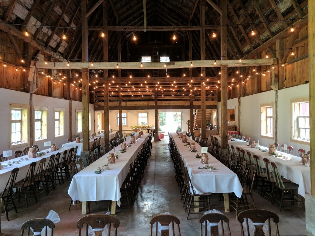 Pine Lodge | 6 Chemin de Pine Lodge, Bristol, QC J0X 1G0, Canada | Phone: (819) 647-2805