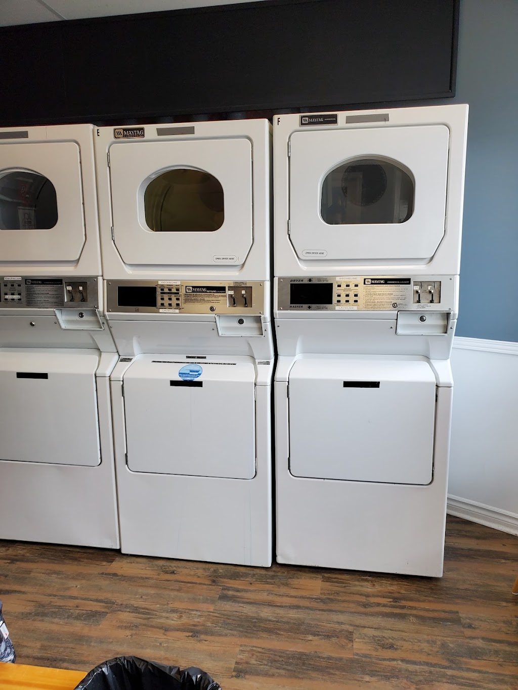 Buanderie Levis | Buanderie Levis, 5650 Rue Saint-Louis, Lévis, QC G6V 4E8, Canada | Phone: (418) 614-6146