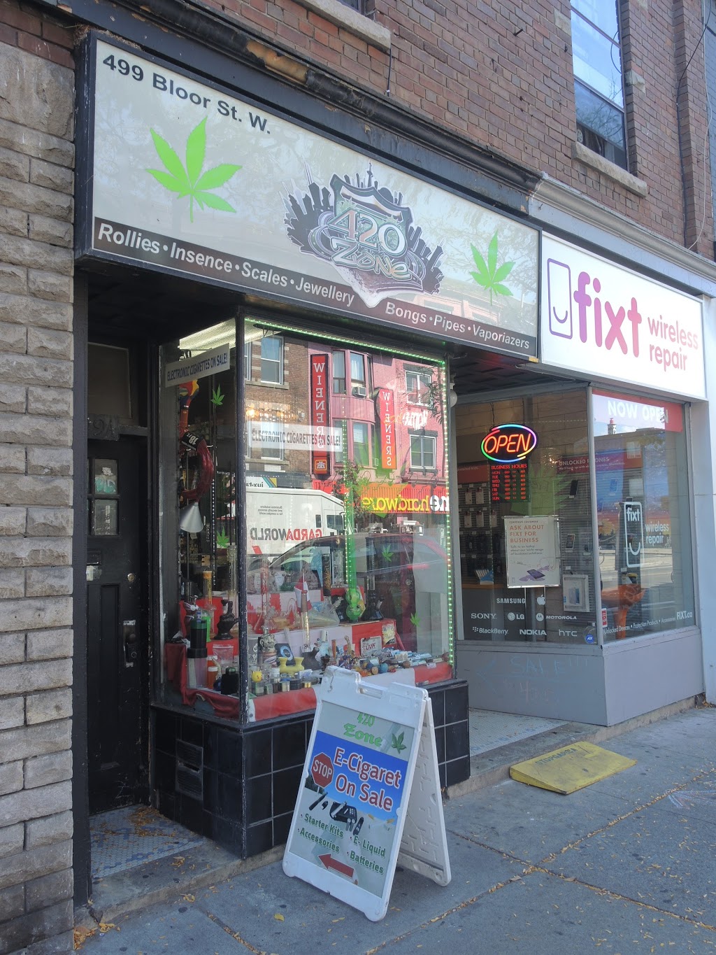 420 ZONE Inc | 499 Bloor St W, Toronto, ON M5S 2M7, Canada | Phone: (416) 792-7774