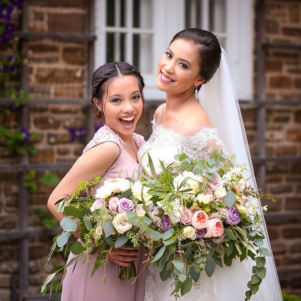 Floral Fetish Design | 142 OConnor, East York, ON M4J 2S4, Canada | Phone: (416) 651-7775