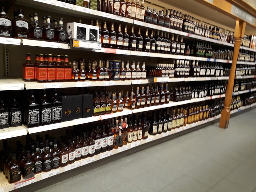 LCBO | 4694 Victoria Ave, Niagara Falls, ON L2E 4B9, Canada | Phone: (905) 358-8532