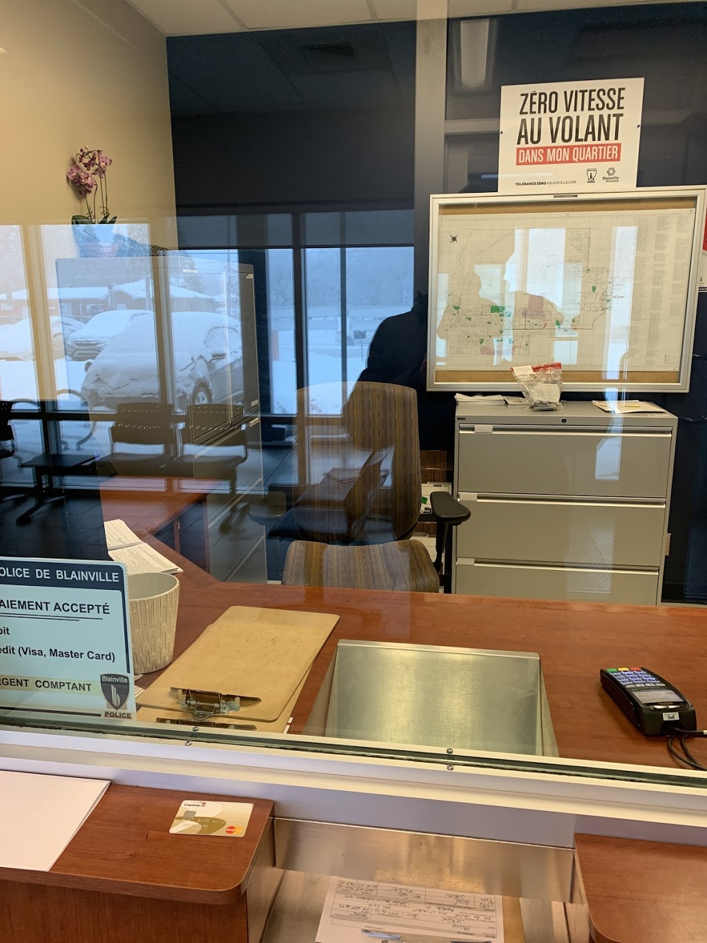 Blainville City Police Department | 640 Boulevard Curé-Labelle, Blainville, QC J7C 2J2, Canada | Phone: (450) 434-5300