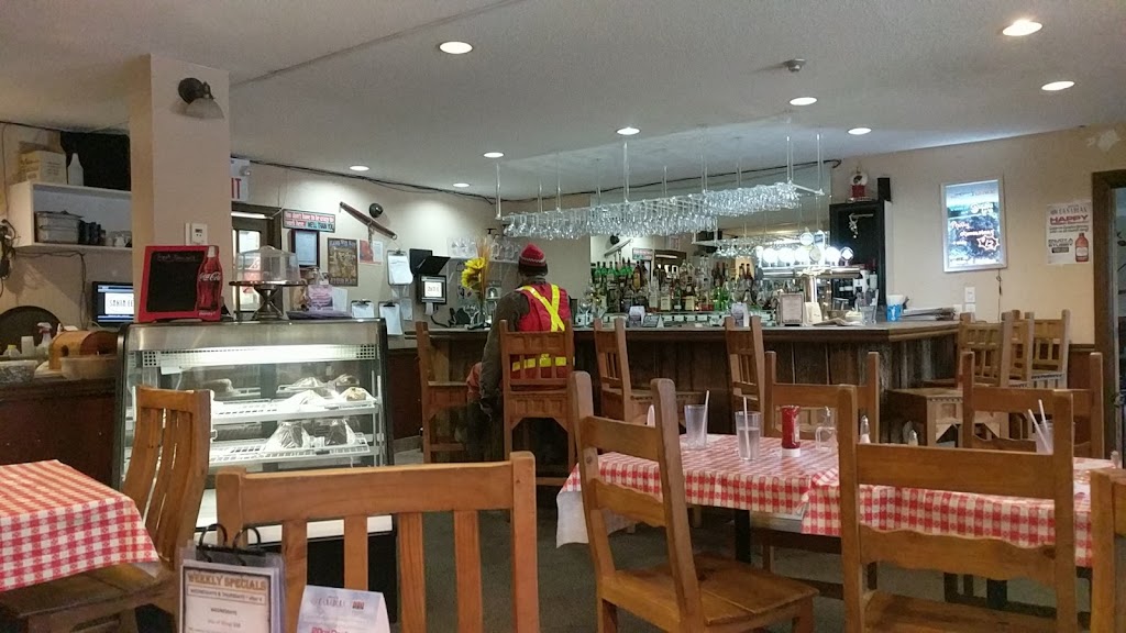 Santa Fe Restaurant | 114 Deep River Rd, Deep River, ON K0J 1P0, Canada | Phone: (613) 584-1400