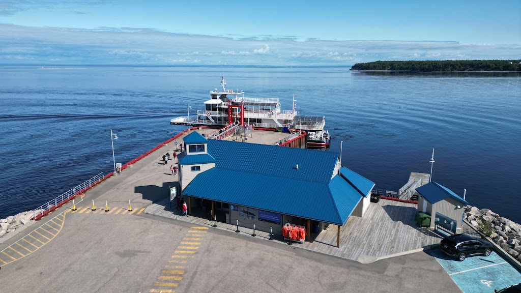 Quai de Baie-Sainte-Catherine Wharf / Parcs Canada | 151 QC-138, Baie-Sainte-Catherine, QC G5A 2C5, Canada | Phone: (888) 773-8888