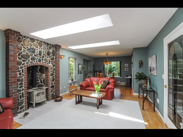 Mason Walker - Comox Valley Realtor | Comox Ave, Comox, BC V9M 1Y2, Canada | Phone: (250) 702-7061