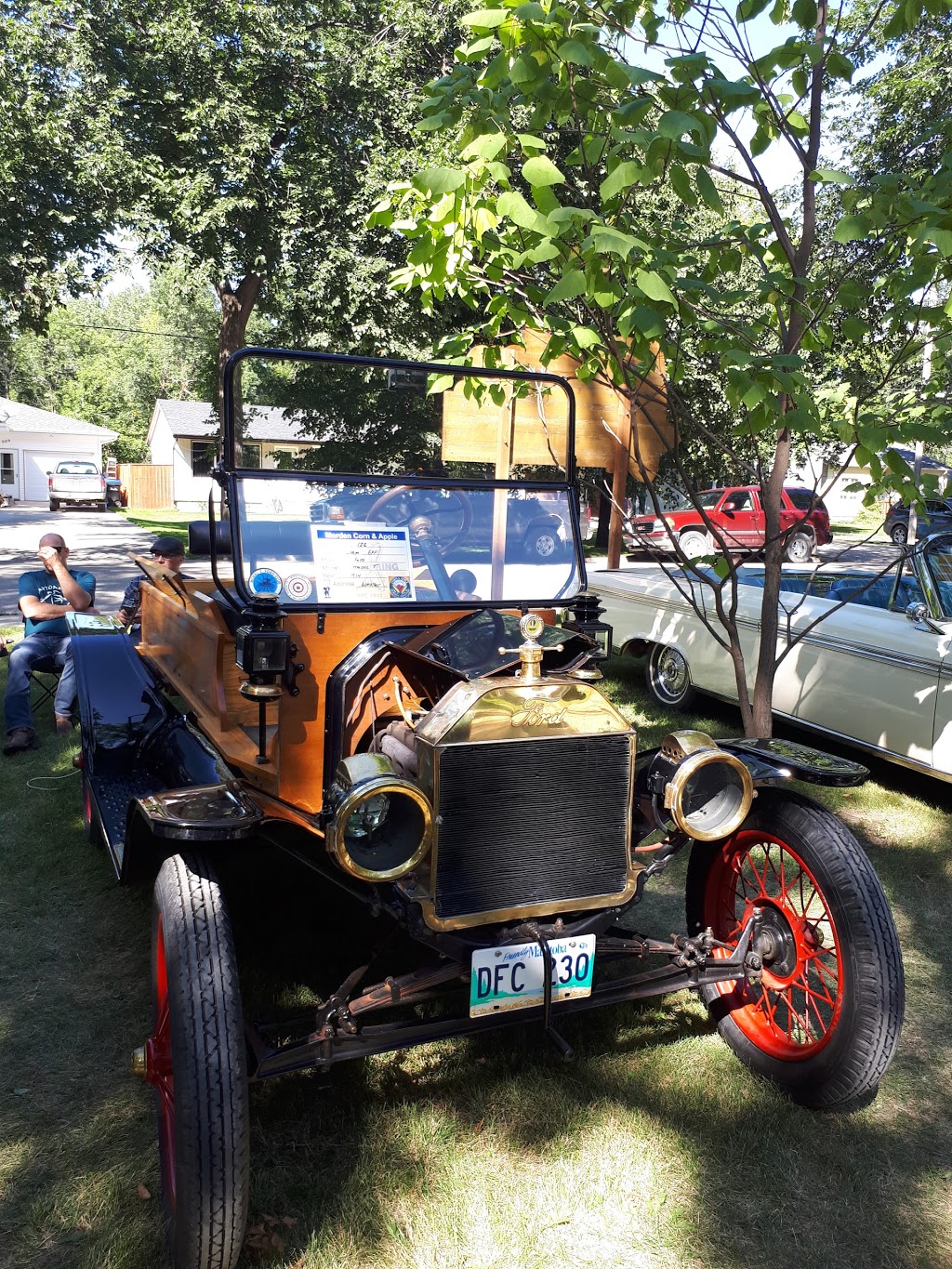 Morden Spray Park | 12 St, Morden, MB R6M 1N9, Canada | Phone: (204) 822-5431