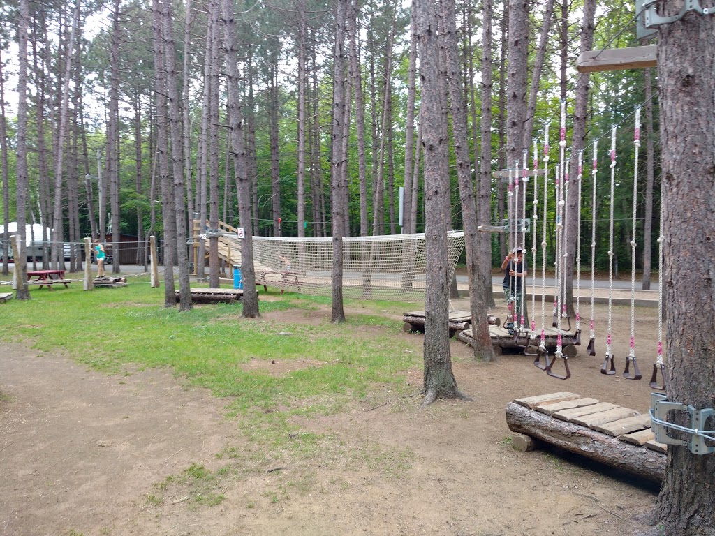 Camping Lac et Forêt | 131 12e Avenue S, Sainte-Thècle, QC G0X 3G0, Canada | Phone: (418) 289-3871