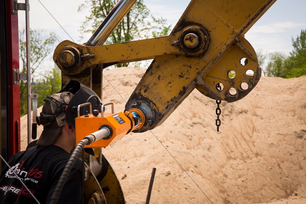 Usinage BoreTech | 351 Av. Dalcourt, Louiseville, QC J5V 1A6, Canada | Phone: (450) 855-4242