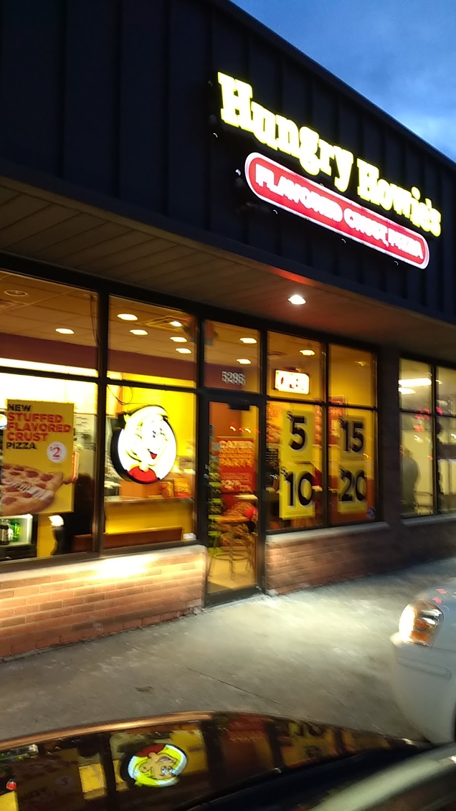 Hungry Howies Pizza | 5295 Lapeer Rd, Wadhams Rd, Kimball, MI 48074, USA | Phone: (810) 984-8800