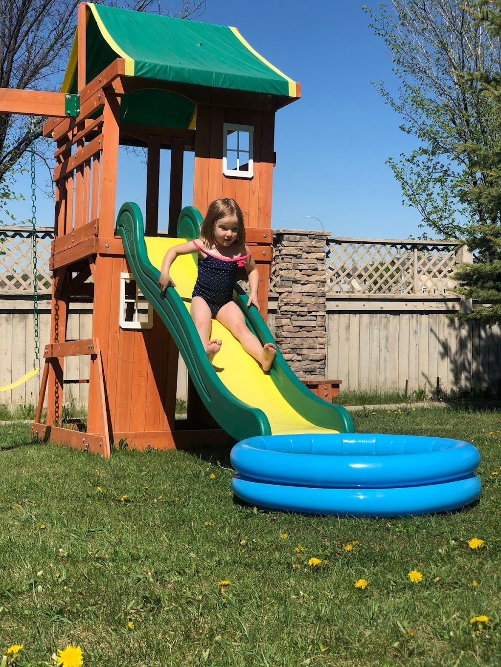 Elis Living Water Day Home | 84 Weston Pl SW, Calgary, AB T3H 5N6, Canada | Phone: (403) 861-8635