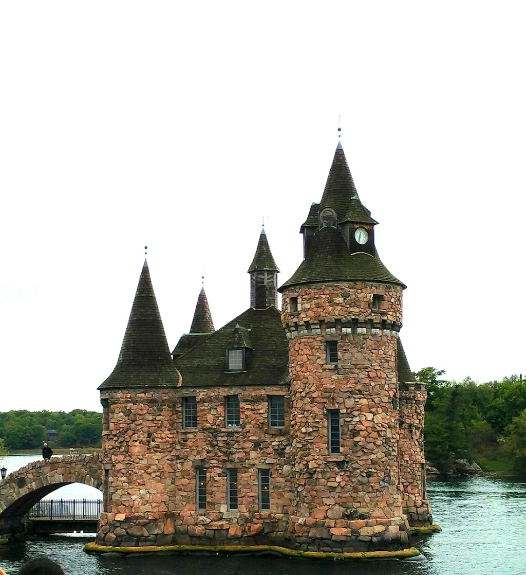 1000 Islands Camping Resort | 382 Thousand Islands Pkwy, Lansdowne, ON K0E 1L0, Canada | Phone: (613) 659-3058