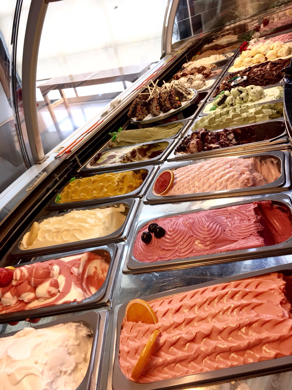 On The Go! Gelato | 1 Ferry Causeway, Delta, BC V4M 4G6, Canada | Phone: (604) 782-0184