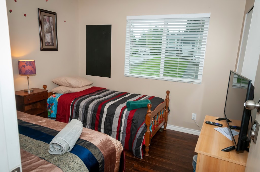 Private Room Rent in Abbotsford BC | 3771 Davie St, Abbotsford, BC V2S 6E9, Canada | Phone: (604) 700-8982