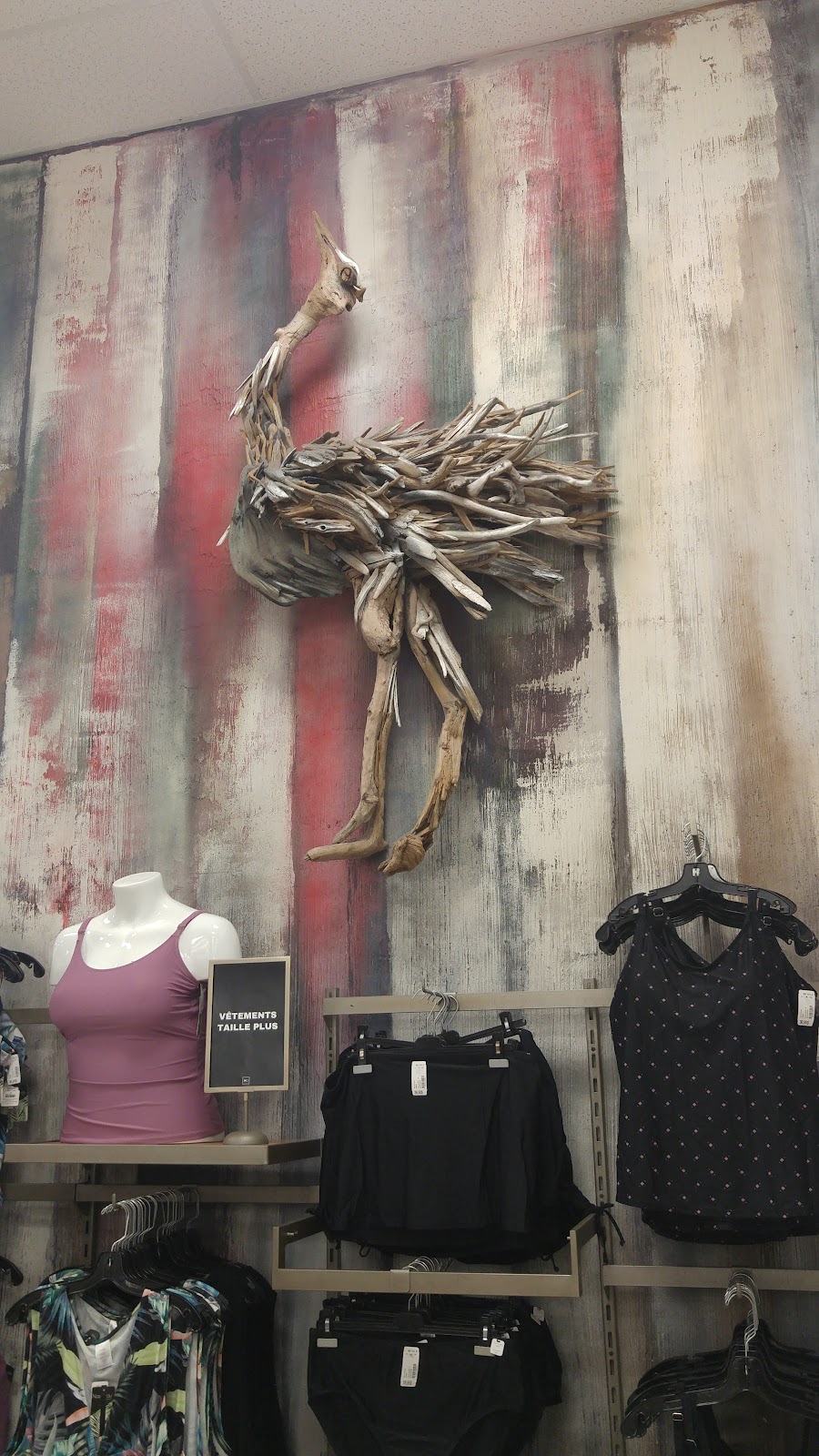 Mode Choc | 1055 Av. du Pont S, Alma, QC G8B 2V7, Canada | Phone: (418) 668-2347