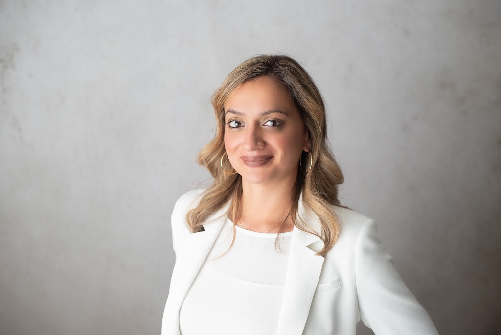 Kiran Johal-Brar, REALTOR®-RE/MAX Real Estate (Central) | 2411 4 St NW #206, Calgary, AB T2M 2Z8, Canada | Phone: (403) 616-5527