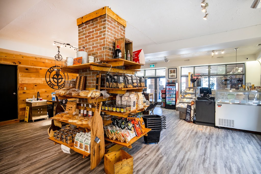 Fork In The Road Country Market | 2989 Lakefield Rd, Peterborough, ON K9J 6X9, Canada | Phone: (705) 651-3675