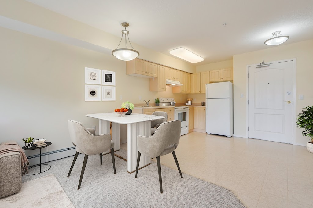 Royal Oak Village by Christenson Communities | 4501 College Ave, Lacombe, AB T4L 2M8, Canada | Phone: (403) 782-4435
