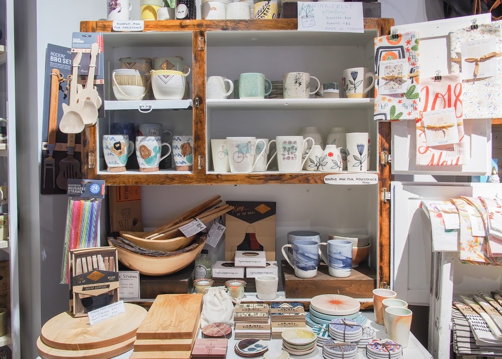 Scout | 405 Roncesvalles Ave, Toronto, ON M6R 2N1, Canada | Phone: (416) 546-6922