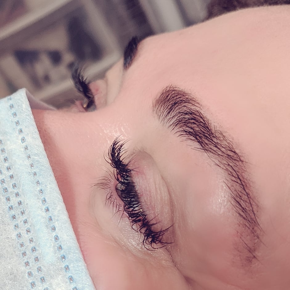 Butterfly Kisses - Lashes by Jennifer | 28 Wyndfield Crescent, Whitby, ON L1N 8L3, Canada | Phone: (905) 409-5274