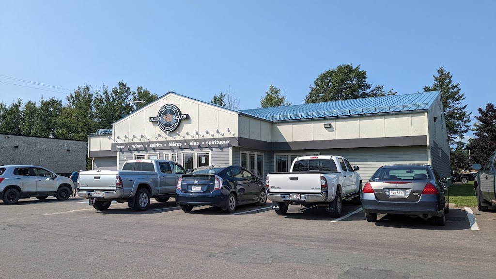 Alcool NB Liquor | 12 Allee De La Cooperative, Richibucto, NB E4W 5V8, Canada | Phone: (506) 523-7020